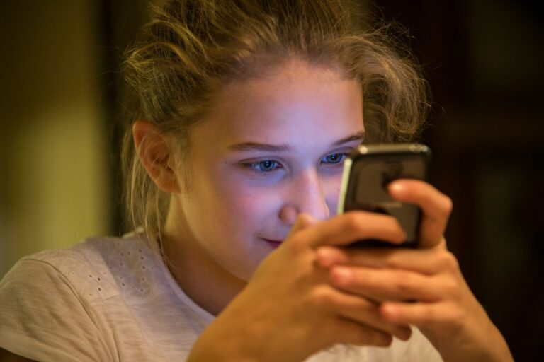 Meta Still Stop Its AI Chatbots From Talking To Teens About Self-Harm